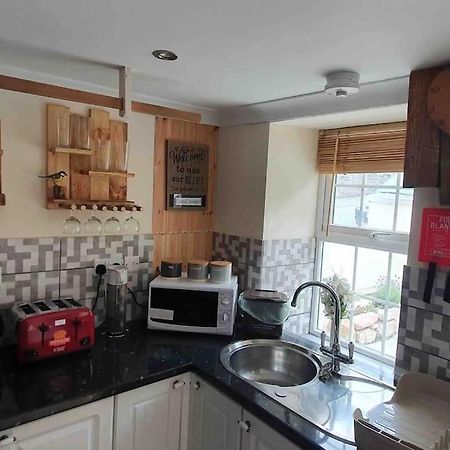 Cosy Cottage In Garnant מראה חיצוני תמונה